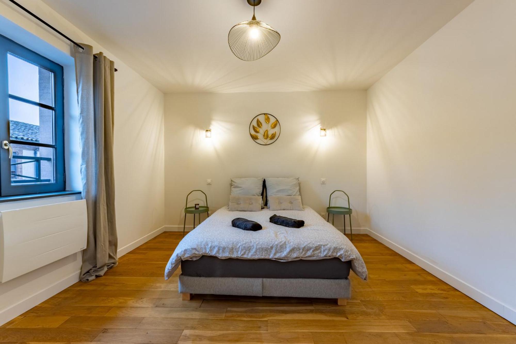Le Beau Briand Proche Gare Parking Facile Apartment มงโตบ็อง ภายนอก รูปภาพ