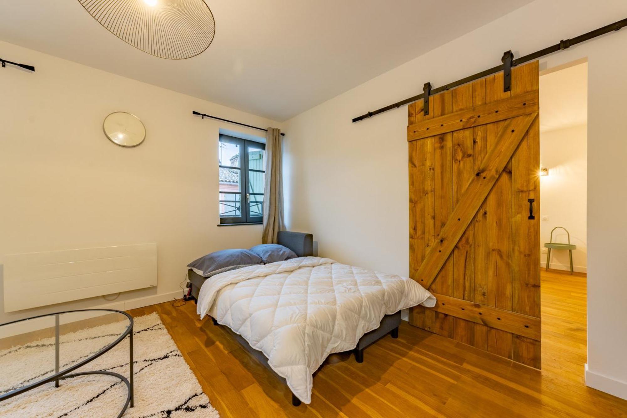 Le Beau Briand Proche Gare Parking Facile Apartment มงโตบ็อง ภายนอก รูปภาพ